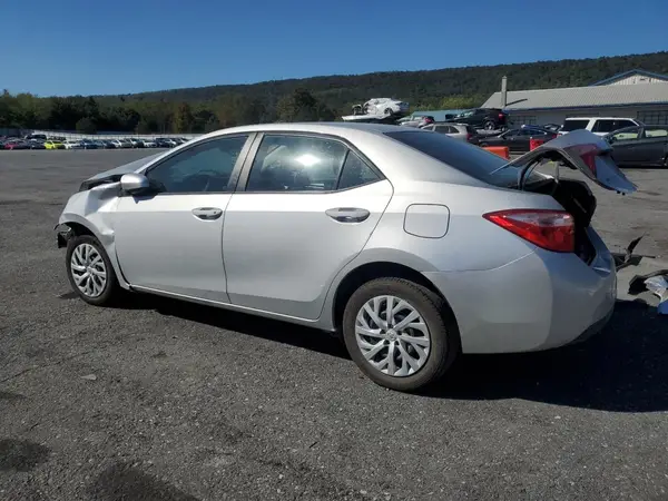 2T1BURHE9HC798176 2017 TOYOTA COROLLA - Image 2