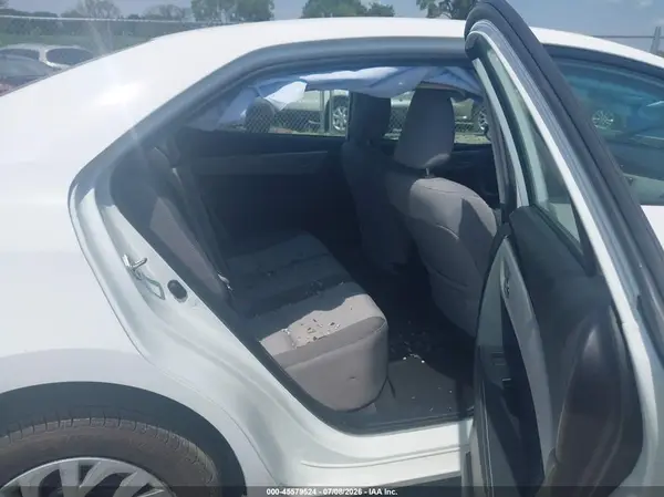 2T1BURHE9HC800993 2017 TOYOTA COROLLA - Image 8