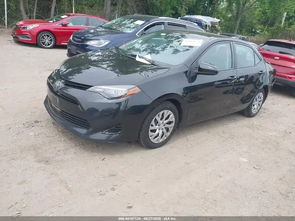 2T1BURHE9HC802713 2017 TOYOTA COROLLA - Image 2