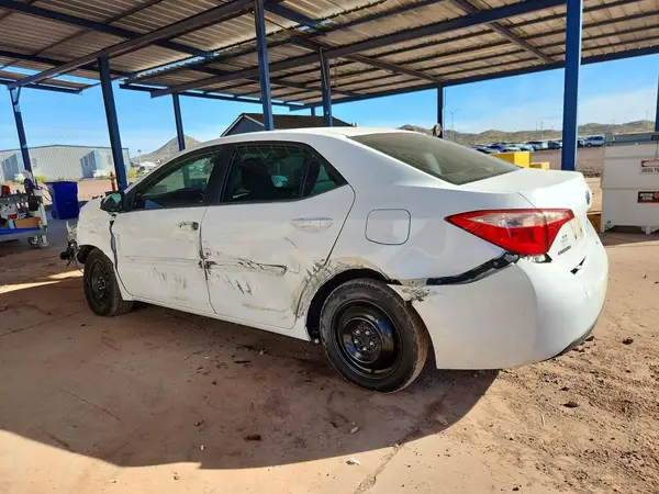 2T1BURHE9HC803117 2017 TOYOTA COROLLA - Image 2