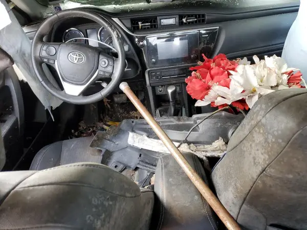 2T1BURHE9HC808771 2017 TOYOTA COROLLA - Image 8