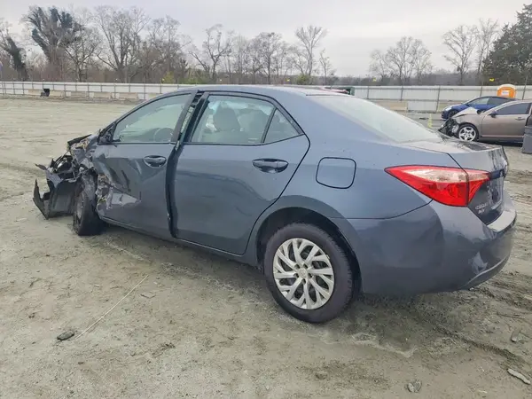 2T1BURHE9HC809967 2017 TOYOTA COROLLA - Image 2