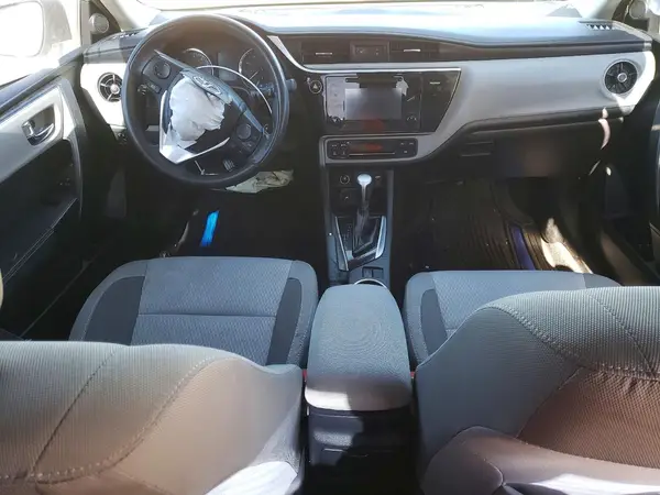 2T1BURHE9HC812464 2017 TOYOTA COROLLA - Image 8