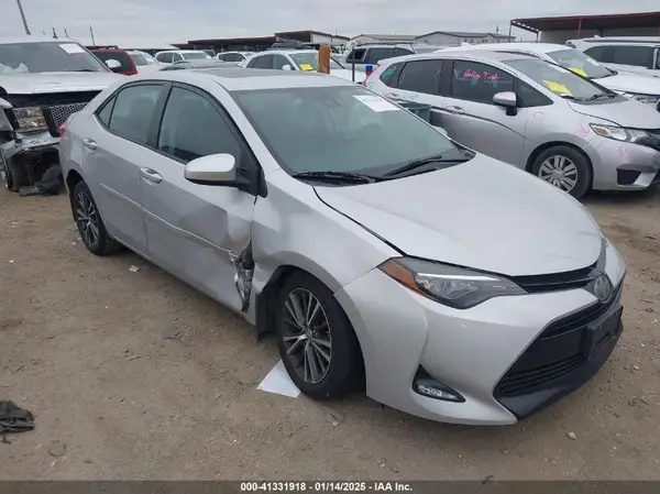 2T1BURHE9HC822458 2017 TOYOTA COROLLA - Image 1