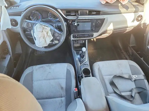 2T1BURHE9HC823996 2017 TOYOTA COROLLA - Image 8