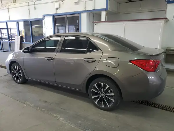 2T1BURHE9HC826848 2017 TOYOTA COROLLA - Image 2