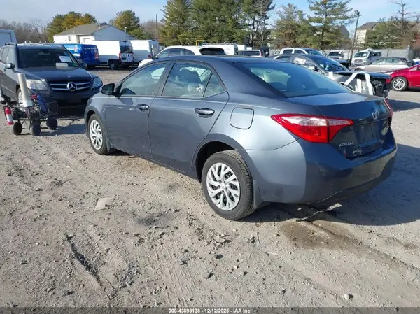2T1BURHE9HC839096 2017 TOYOTA COROLLA - Image 2