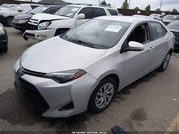 2T1BURHE9HC845626 2017 TOYOTA COROLLA - Image 2