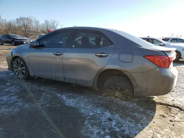 2T1BURHE9HC847490 2017 TOYOTA COROLLA - Image 2