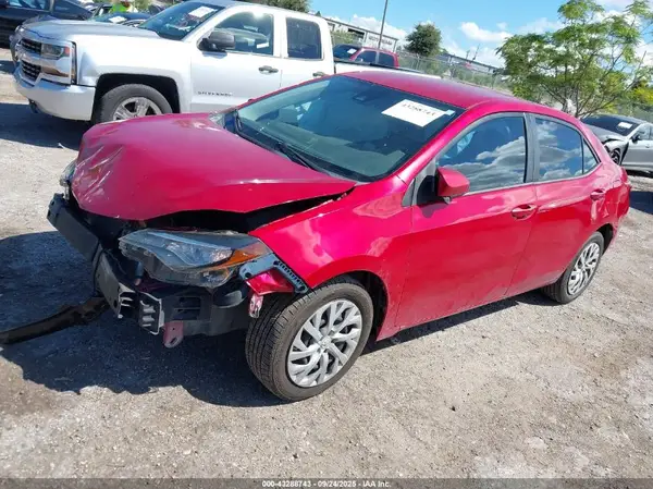 2T1BURHE9HC849997 2017 TOYOTA COROLLA - Image 2