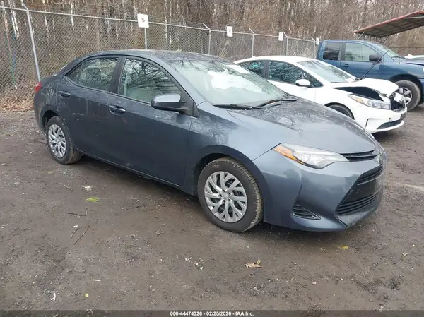 2T1BURHE9HC852544 2017 TOYOTA COROLLA - Image 1