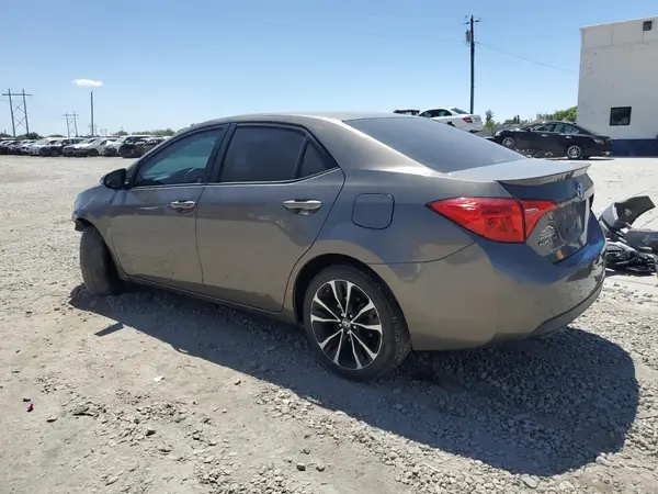2T1BURHE9HC860367 2017 TOYOTA COROLLA - Image 2