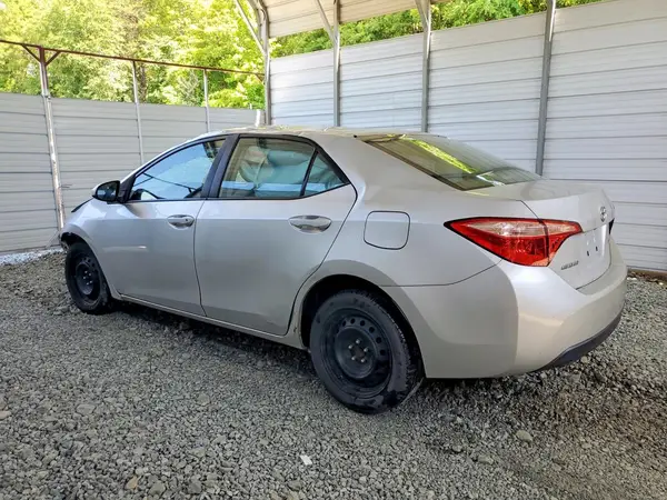 2T1BURHE9HC862720 2017 TOYOTA COROLLA - Image 2