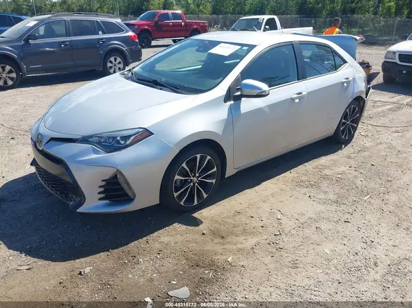 2T1BURHE9HC862894 2017 TOYOTA COROLLA - Image 2