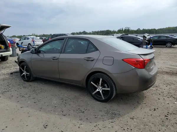 2T1BURHE9HC863267 2017 TOYOTA COROLLA - Image 2