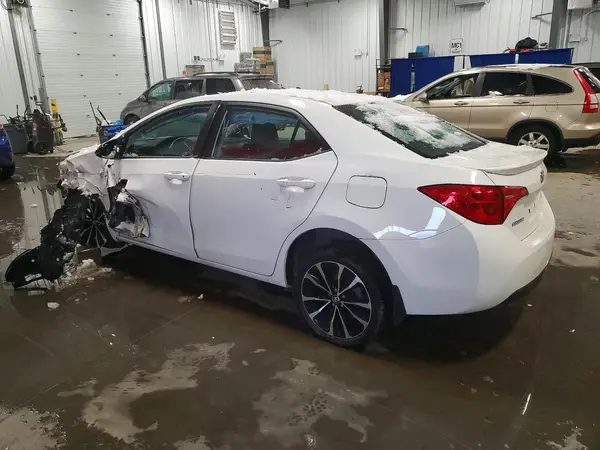 2T1BURHE9HC865214 2017 TOYOTA COROLLA - Image 2