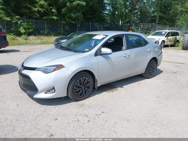 2T1BURHE9HC867268 2017 TOYOTA COROLLA - Image 2