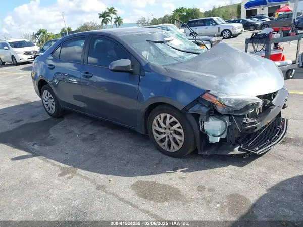 2T1BURHE9HC870378 2017 TOYOTA COROLLA - Image 1