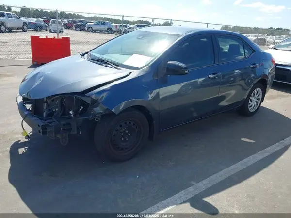 2T1BURHE9HC871207 2017 TOYOTA COROLLA - Image 2