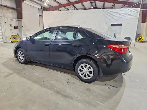 2T1BURHE9HC871336 2017 TOYOTA COROLLA - Image 2
