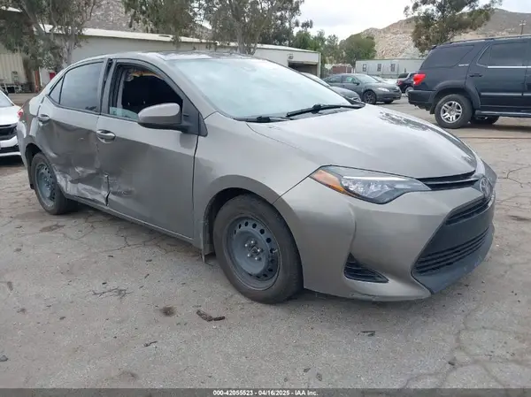 2T1BURHE9HC873734 2017 TOYOTA COROLLA - Image 1