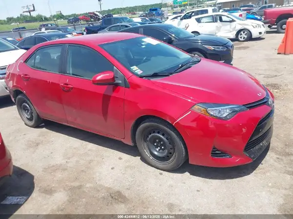 2T1BURHE9HC879131 2017 TOYOTA COROLLA - Image 1