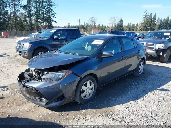 2T1BURHE9HC882840 2017 TOYOTA COROLLA - Image 2