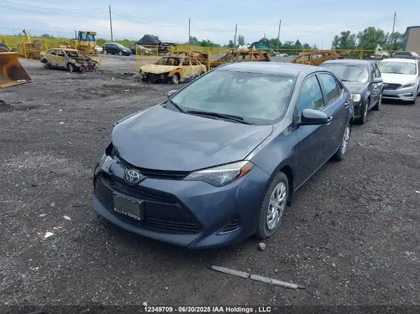 2T1BURHE9HC887214 2017 TOYOTA COROLLA - Image 2