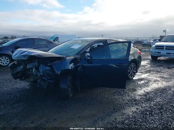2T1BURHE9HC887584 2017 TOYOTA COROLLA - Image 2