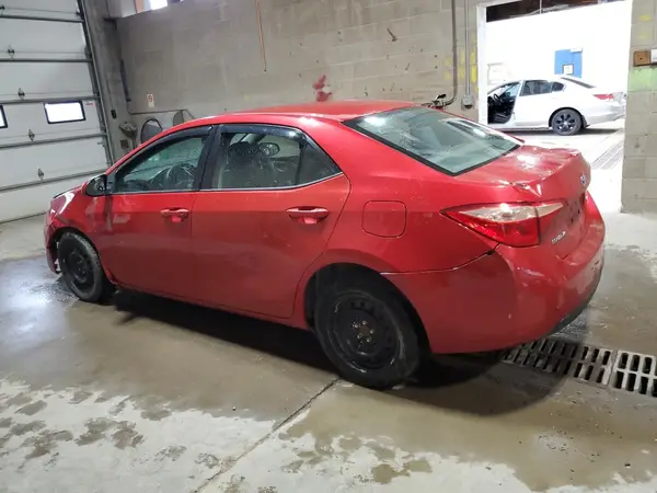 2T1BURHE9HC888086 2017 TOYOTA COROLLA - Image 2