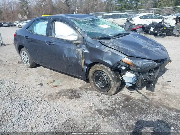 2T1BURHE9HC892316 2017 TOYOTA COROLLA - Image 1