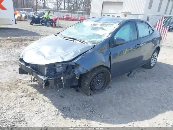 2T1BURHE9HC892316 2017 TOYOTA COROLLA - Image 2