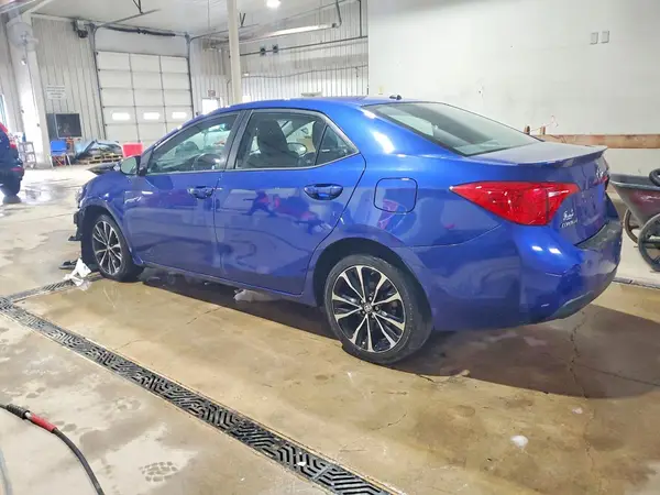2T1BURHE9HC893675 2017 TOYOTA COROLLA - Image 2