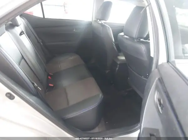 2T1BURHE9HC894826 2017 TOYOTA COROLLA - Image 8