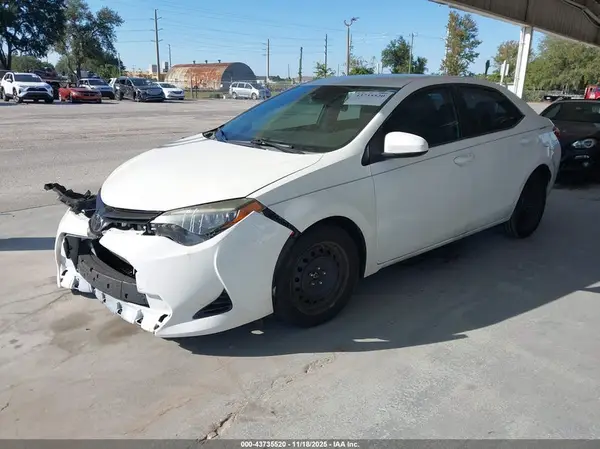 2T1BURHE9HC898388 2017 TOYOTA COROLLA - Image 2