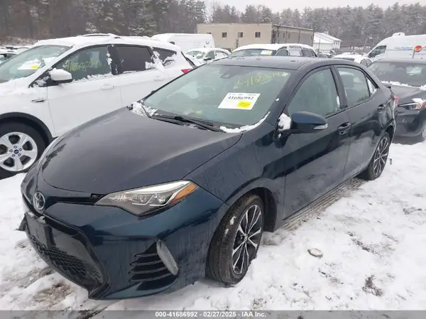 2T1BURHE9HC899797 2017 TOYOTA COROLLA - Image 2