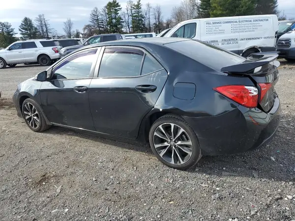 2T1BURHE9HC900883 2017 TOYOTA COROLLA - Image 2