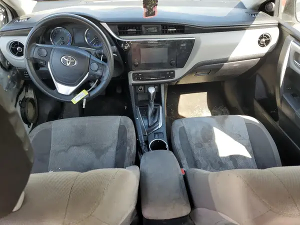2T1BURHE9HC905453 2017 TOYOTA COROLLA - Image 8