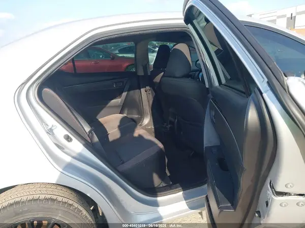 2T1BURHE9HC906294 2017 TOYOTA COROLLA - Image 8