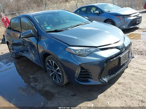 2T1BURHE9HC910779 2017 TOYOTA COROLLA - Image 1