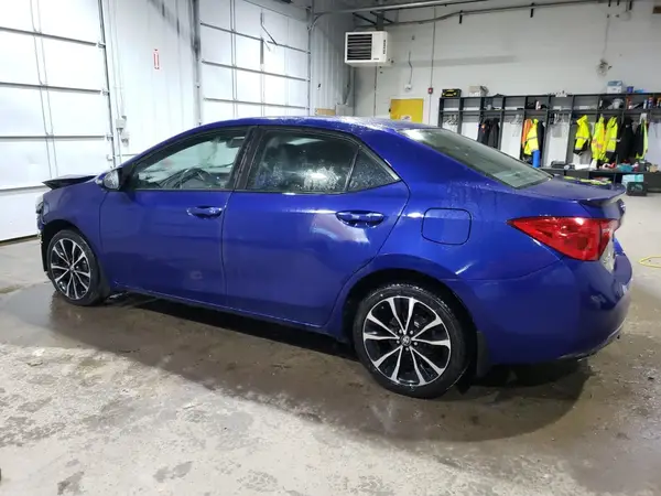 2T1BURHE9HC912967 2017 TOYOTA COROLLA - Image 2