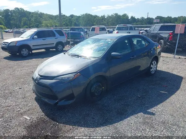 2T1BURHE9HC915402 2017 TOYOTA COROLLA - Image 2