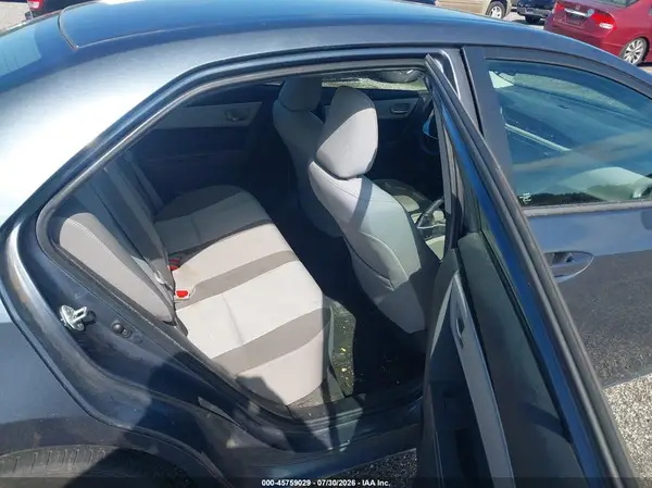 2T1BURHE9HC915402 2017 TOYOTA COROLLA - Image 8
