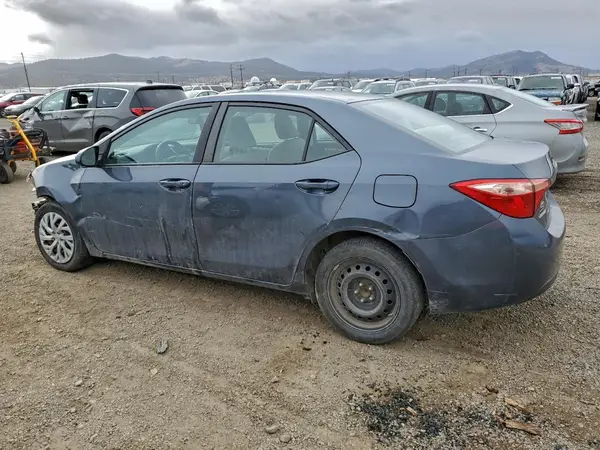 2T1BURHE9HC921457 2017 TOYOTA COROLLA - Image 2