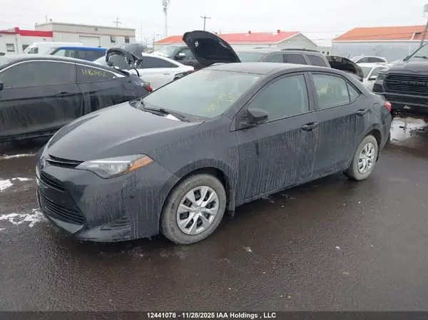 2T1BURHE9HC925332 2017 TOYOTA COROLLA - Image 2