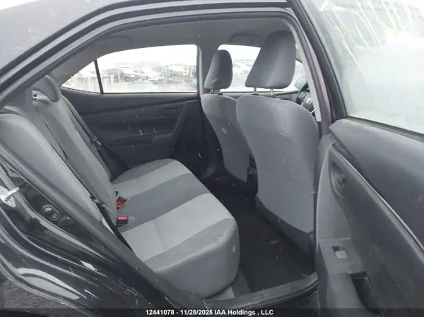 2T1BURHE9HC925332 2017 TOYOTA COROLLA - Image 8