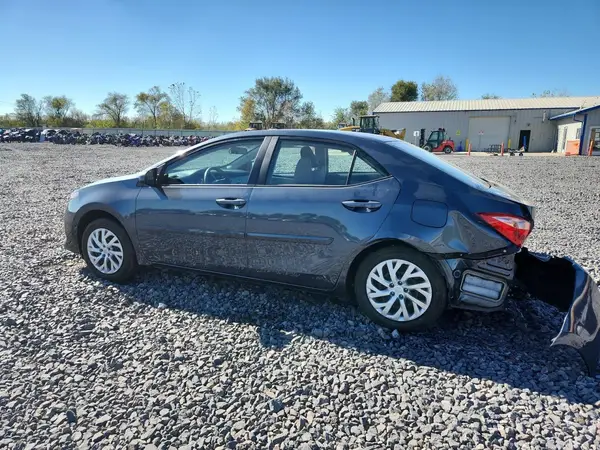 2T1BURHE9HC938064 2017 TOYOTA COROLLA - Image 2