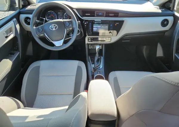 2T1BURHE9HC938064 2017 TOYOTA COROLLA - Image 8