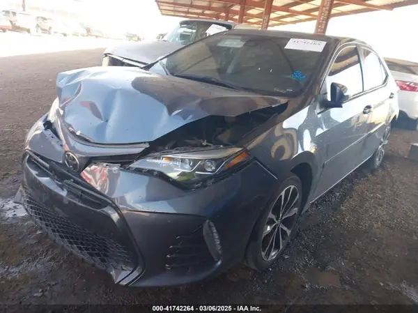 2T1BURHE9HC939909 2017 TOYOTA COROLLA - Image 2