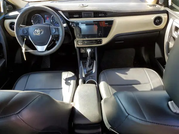 2T1BURHE9HC940364 2017 TOYOTA COROLLA - Image 8